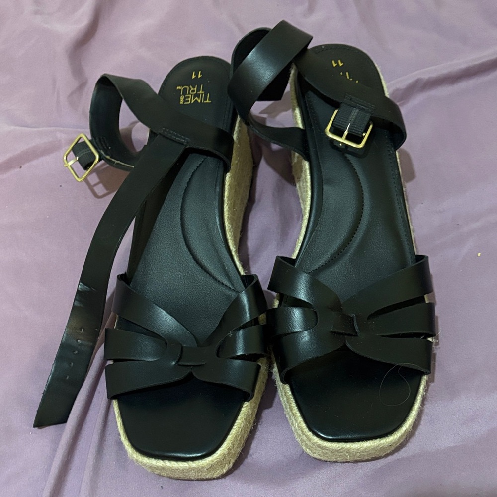Time and Tru Black Strappy Sandals
